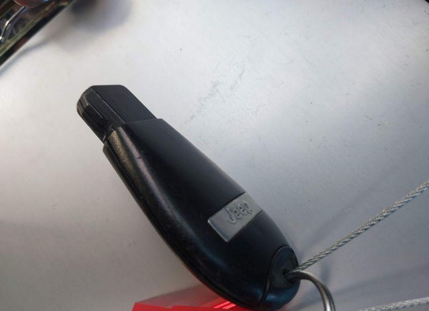 Photo 11 of 2017 Jeep Cherokee LATITUDE FWD (VIN 1C4PJLCB0HW508620)