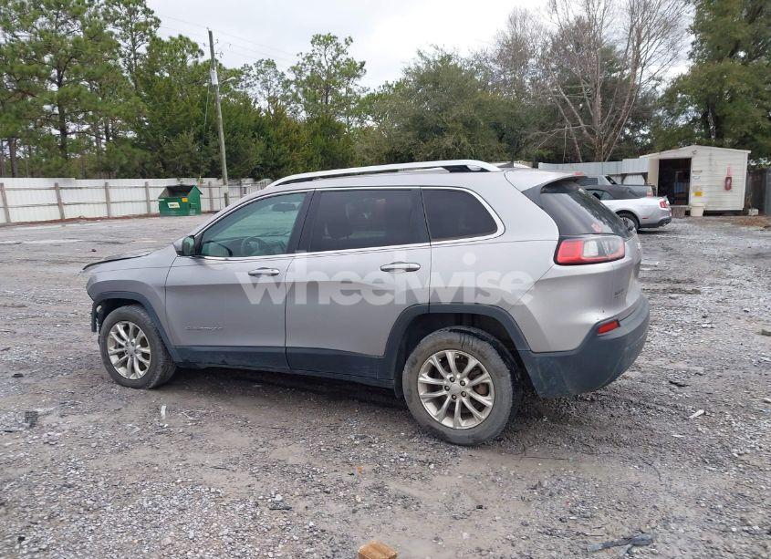 Photo 14 of 2019 Jeep Cherokee LATITUDE FWD (VIN 1C4PJLCB0KD171529)