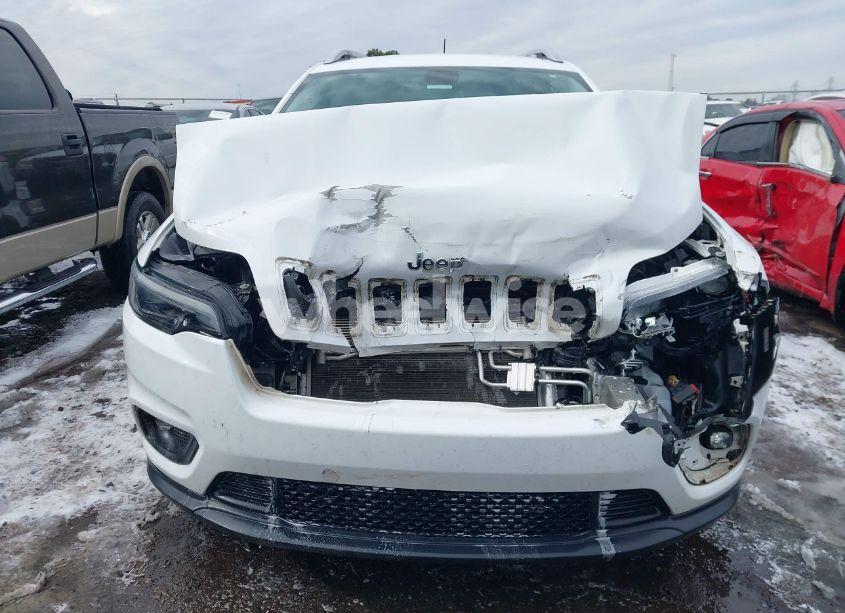Photo 12 of 2019 Jeep Cherokee LATITUDE FWD (VIN 1C4PJLCB0KD241417)