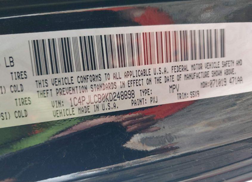 Photo 9 of 2019 Jeep Cherokee LATITUDE FWD (VIN 1C4PJLCB0KD248898)