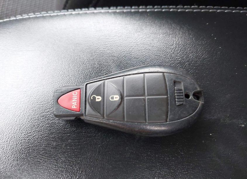 Photo 11 of 2019 Jeep Cherokee LATITUDE FWD (VIN 1C4PJLCB0KD358124)