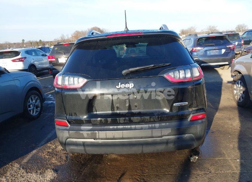 Photo 17 of 2019 Jeep Cherokee LATITUDE FWD (VIN 1C4PJLCB0KD406172)