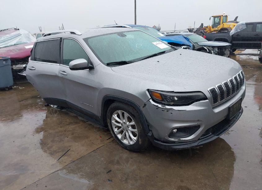 2019 Jeep Cherokee LATITUDE (VIN 1C4PJLCB0KD485343) main photo