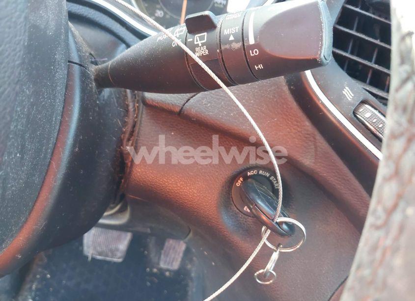 Photo 11 of 2020 Jeep Cherokee LATITUDE FWD (VIN 1C4PJLCB0LD536471)