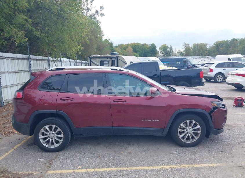 Photo 13 of 2020 Jeep Cherokee LATITUDE FWD (VIN 1C4PJLCB0LD601383)