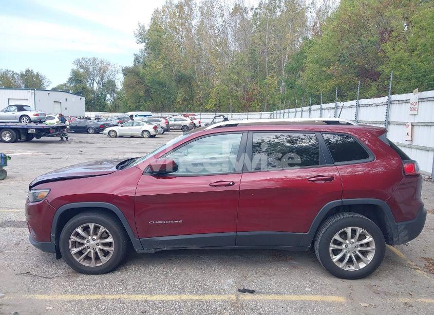 Photo 14 of 2020 Jeep Cherokee LATITUDE FWD (VIN 1C4PJLCB0LD601383)