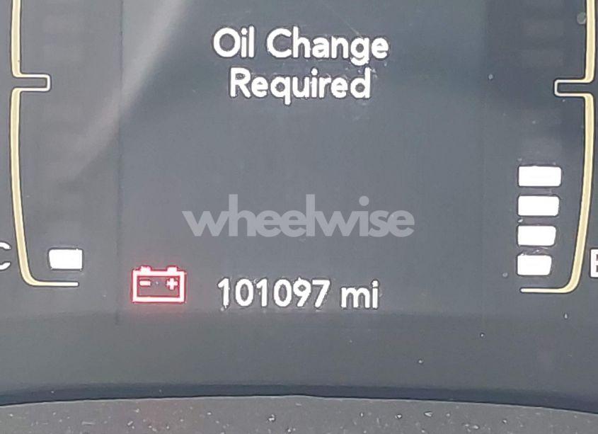 Photo 15 of 2020 Jeep Cherokee LATITUDE FWD (VIN 1C4PJLCB0LD601383)