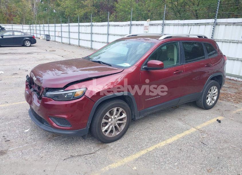Photo 2 of 2020 Jeep Cherokee LATITUDE FWD (VIN 1C4PJLCB0LD601383)