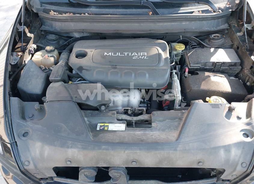Photo 10 of 2014 Jeep Cherokee LATITUDE (VIN 1C4PJLCB1EW170513)