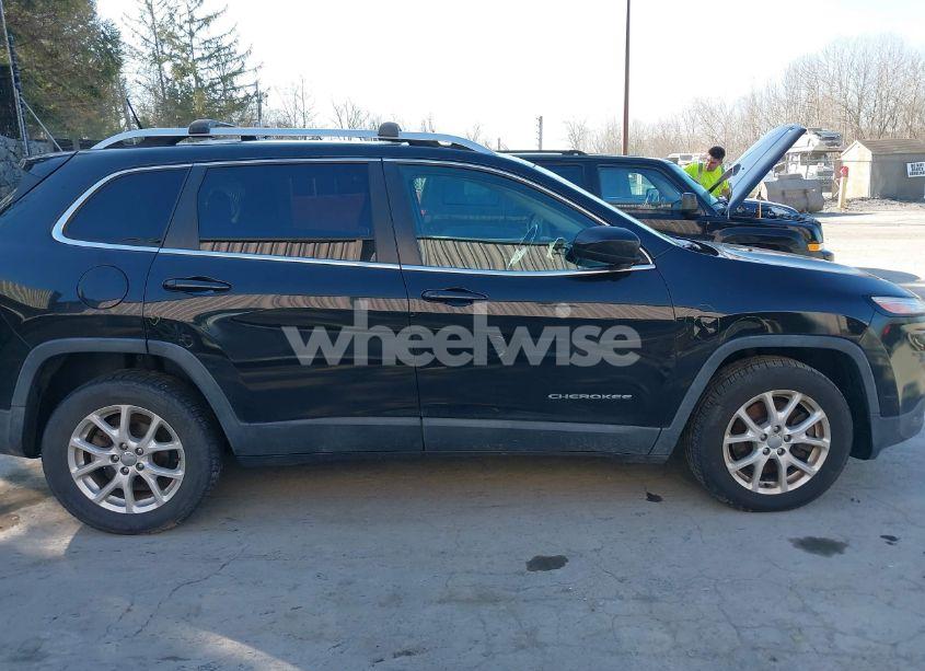 Photo 13 of 2014 Jeep Cherokee LATITUDE (VIN 1C4PJLCB1EW170513)
