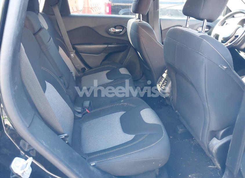 Photo 8 of 2014 Jeep Cherokee LATITUDE (VIN 1C4PJLCB1EW170513)