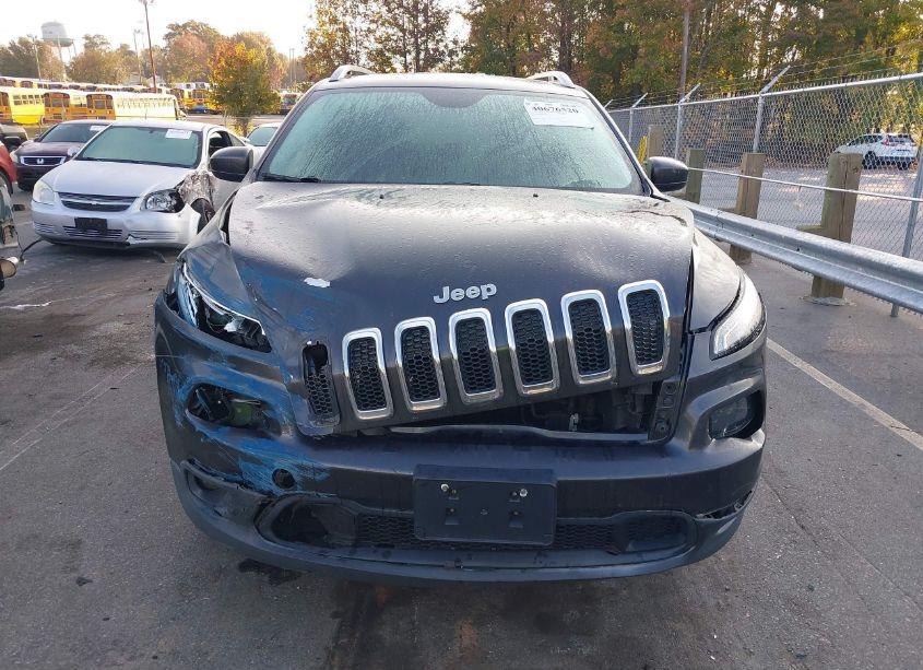 Photo 12 of 2014 Jeep Cherokee LATITUDE (VIN 1C4PJLCB1EW171645)
