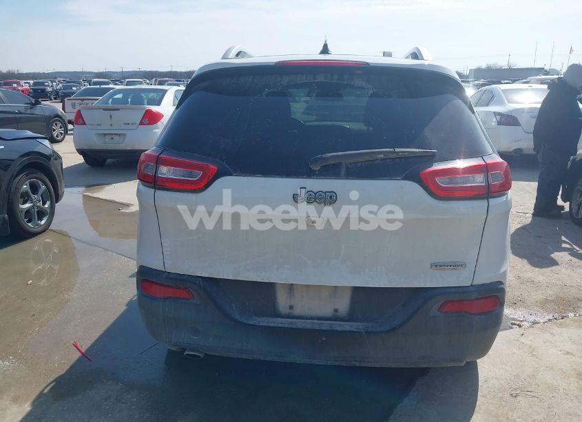 Photo 16 of 2014 Jeep Cherokee LATITUDE (VIN 1C4PJLCB1EW313413)