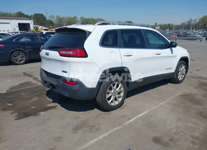Photo 4 of 2015 Jeep Cherokee LATITUDE (VIN 1C4PJLCB1FW531160)