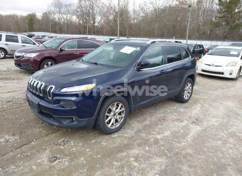 Photo 2 of 2015 Jeep Cherokee LATITUDE (VIN 1C4PJLCB1FW536794)