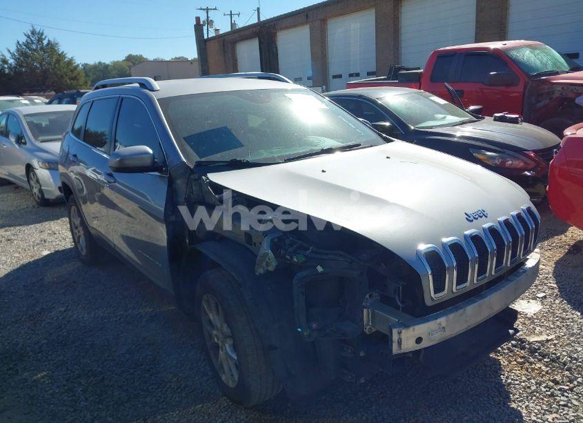 2015 Jeep Cherokee LATITUDE (VIN 1C4PJLCB1FW636958) main photo