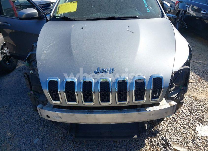 Photo 13 of 2015 Jeep Cherokee LATITUDE (VIN 1C4PJLCB1FW636958)