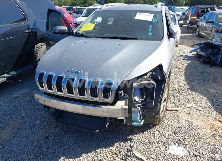 Photo 6 of 2015 Jeep Cherokee LATITUDE (VIN 1C4PJLCB1FW636958)