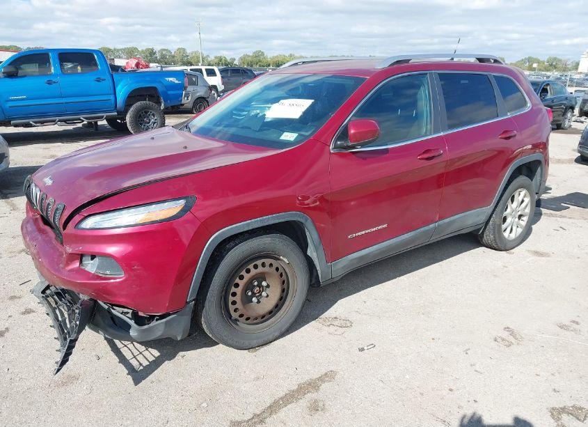 Photo 2 of 2015 Jeep Cherokee LATITUDE (VIN 1C4PJLCB1FW683309)