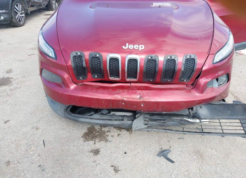 Photo 6 of 2015 Jeep Cherokee LATITUDE (VIN 1C4PJLCB1FW683309)