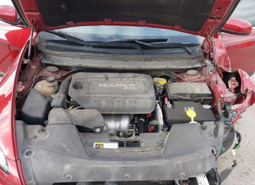 Photo 10 of 2015 Jeep Cherokee LATITUDE (VIN 1C4PJLCB1FW700299)