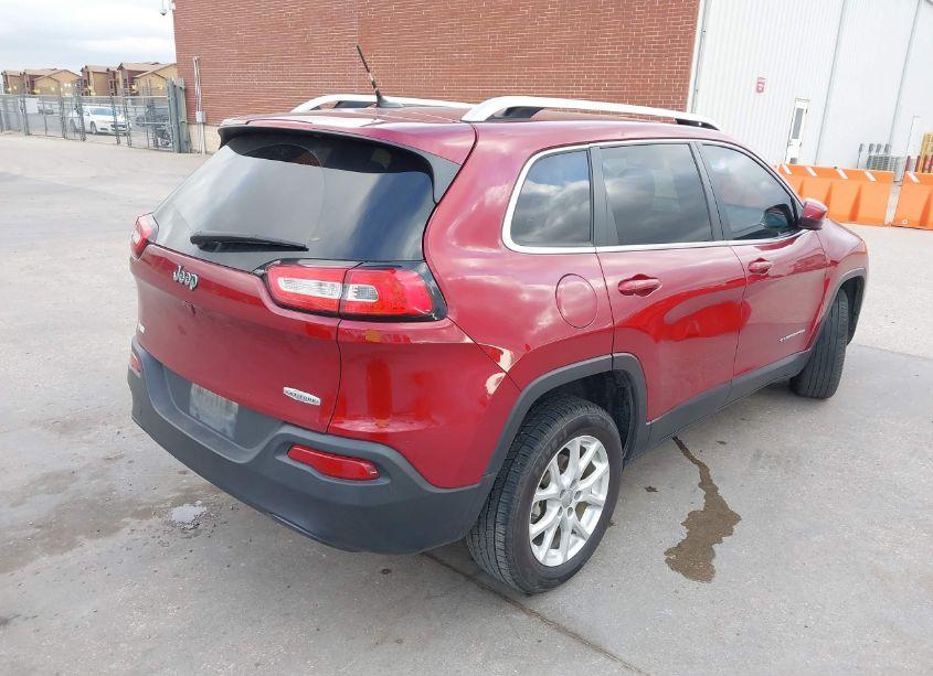 Photo 4 of 2015 Jeep Cherokee LATITUDE (VIN 1C4PJLCB1FW700299)