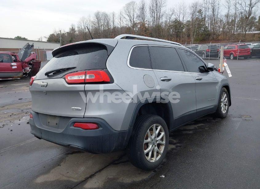 Photo 4 of 2015 Jeep Cherokee LATITUDE (VIN 1C4PJLCB1FW706636)