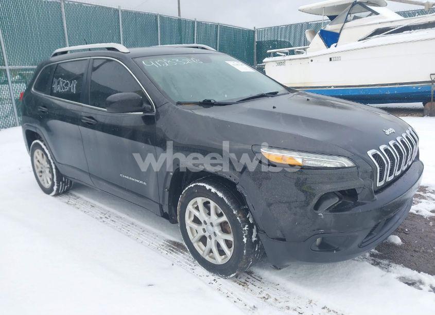 2015 Jeep Cherokee LATITUDE (VIN 1C4PJLCB1FW770594) main photo