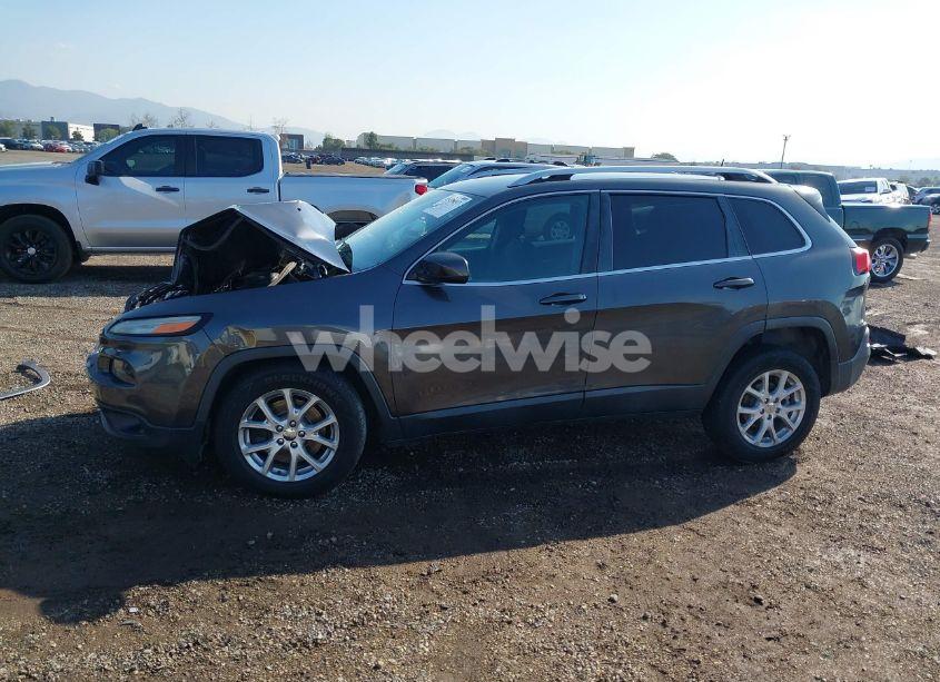 Photo 15 of 2016 Jeep Cherokee LATITUDE (VIN 1C4PJLCB1GW127471)