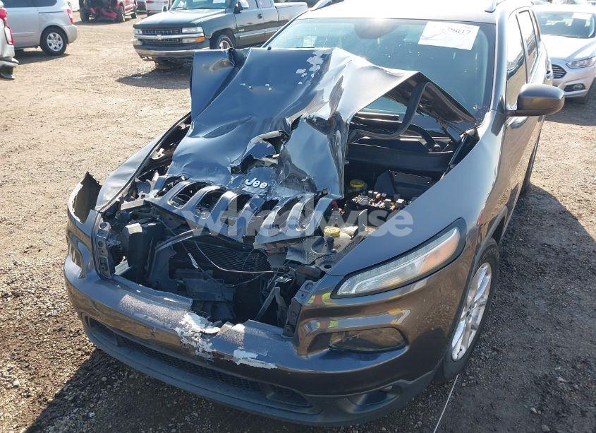 Photo 6 of 2016 Jeep Cherokee LATITUDE (VIN 1C4PJLCB1GW127471)