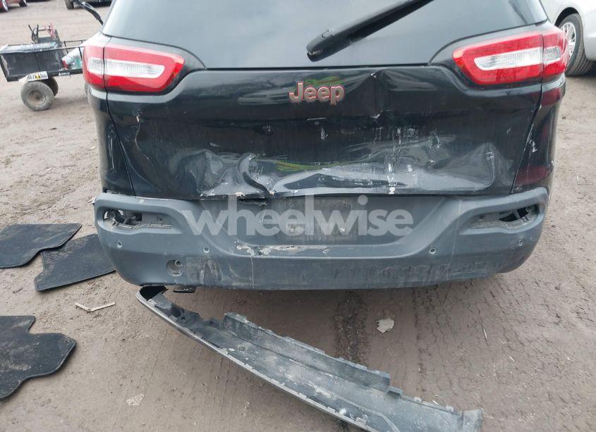 Photo 6 of 2016 Jeep Cherokee 75TH ANNIVERSARY (VIN 1C4PJLCB1GW256777)