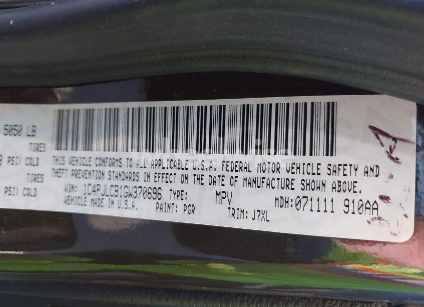 Photo 9 of 2016 Jeep Cherokee 75TH ANNIVERSARY (VIN 1C4PJLCB1GW370696)