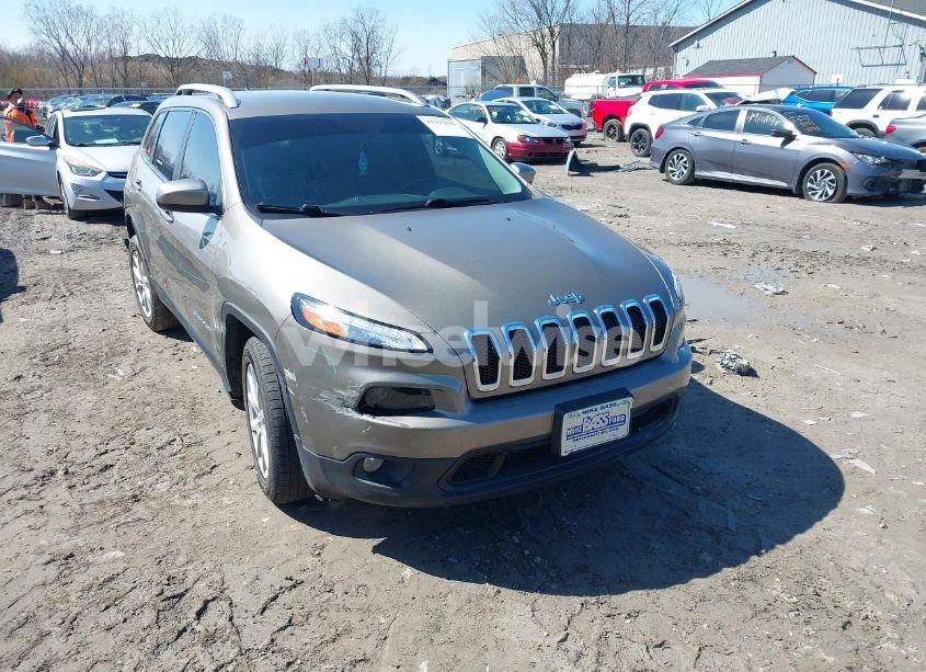 2017 Jeep Cherokee LATITUDE FWD (VIN 1C4PJLCB1HW508707) main photo