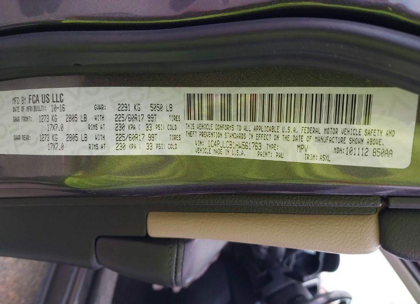 Photo 9 of 2017 Jeep Cherokee LATITUDE FWD (VIN 1C4PJLCB1HW561763)