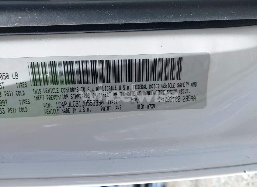 Photo 9 of 2018 Jeep Cherokee LATITUDE FWD (VIN 1C4PJLCB1JD553390)