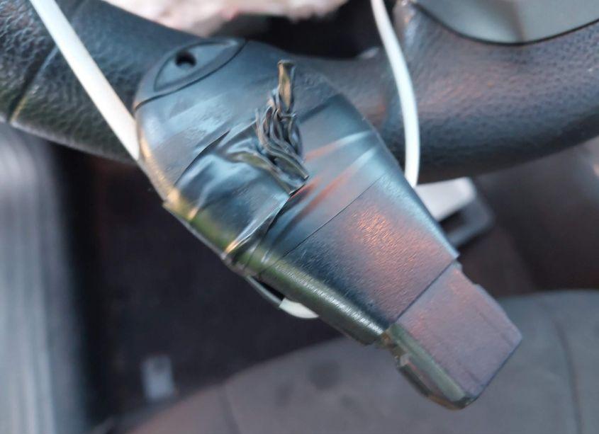 Photo 11 of 2019 Jeep Cherokee LATITUDE (VIN 1C4PJLCB1KD265483)