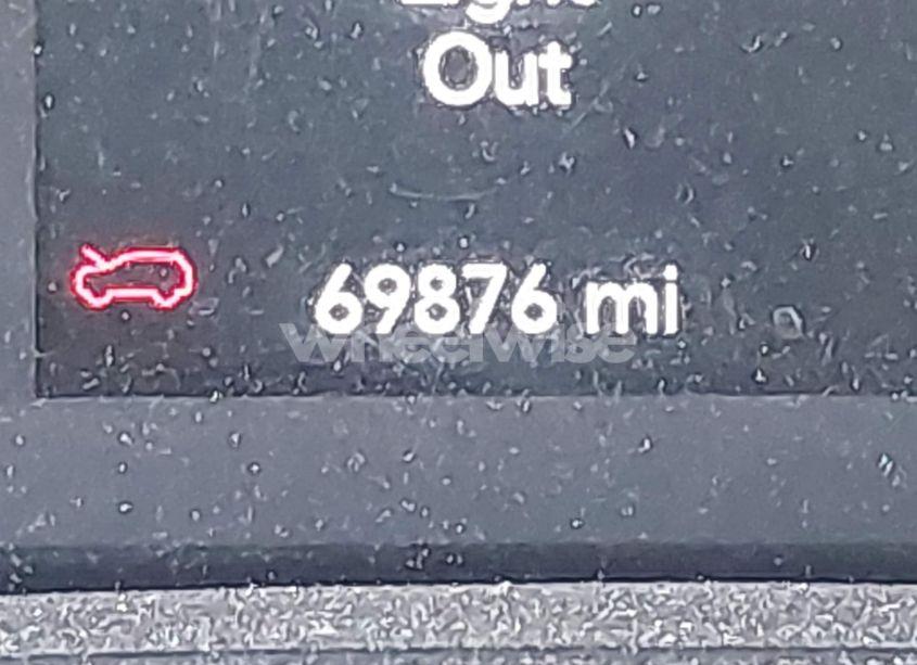 Photo 15 of 2019 Jeep Cherokee LATITUDE FWD (VIN 1C4PJLCB1KD269646)