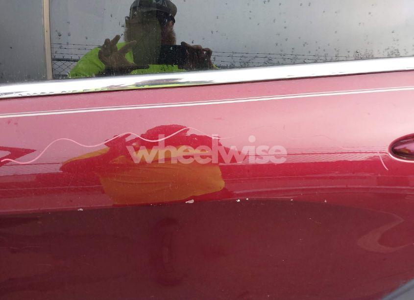 Photo 21 of 2019 Jeep Cherokee LATITUDE FWD (VIN 1C4PJLCB1KD313547)