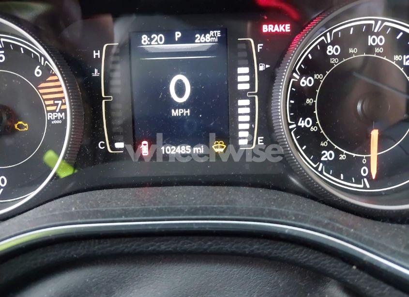 Photo 7 of 2019 Jeep Cherokee LATITUDE FWD (VIN 1C4PJLCB1KD313547)