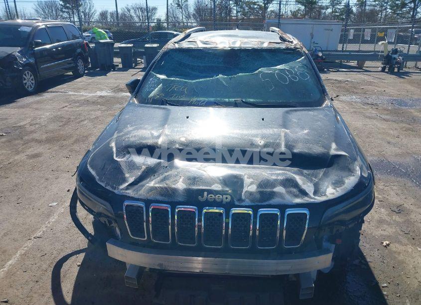 Photo 12 of 2020 Jeep Cherokee LATITUDE FWD (VIN 1C4PJLCB1LD525088)