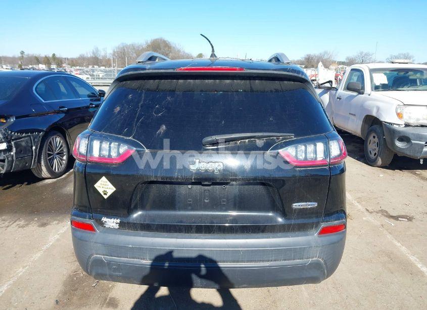 Photo 16 of 2020 Jeep Cherokee LATITUDE FWD (VIN 1C4PJLCB1LD525088)