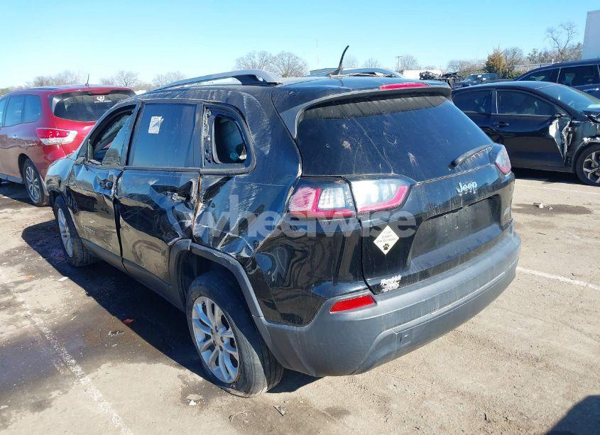 Photo 3 of 2020 Jeep Cherokee LATITUDE FWD (VIN 1C4PJLCB1LD525088)