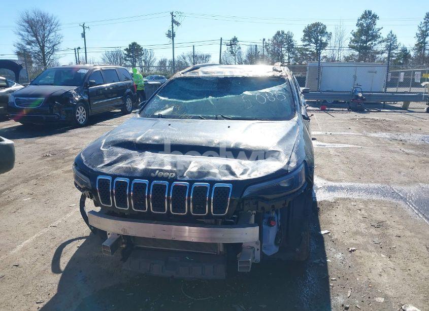 Photo 6 of 2020 Jeep Cherokee LATITUDE FWD (VIN 1C4PJLCB1LD525088)
