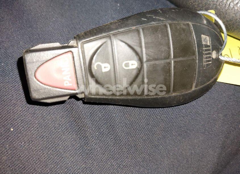 Photo 11 of 2020 Jeep Cherokee LATITUDE FWD (VIN 1C4PJLCB1LD535765)