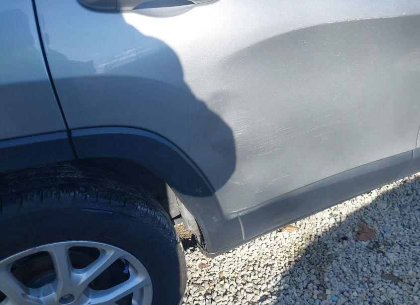 Photo 19 of 2015 Jeep Cherokee LATITUDE (VIN 1C4PJLCB2FW572607)