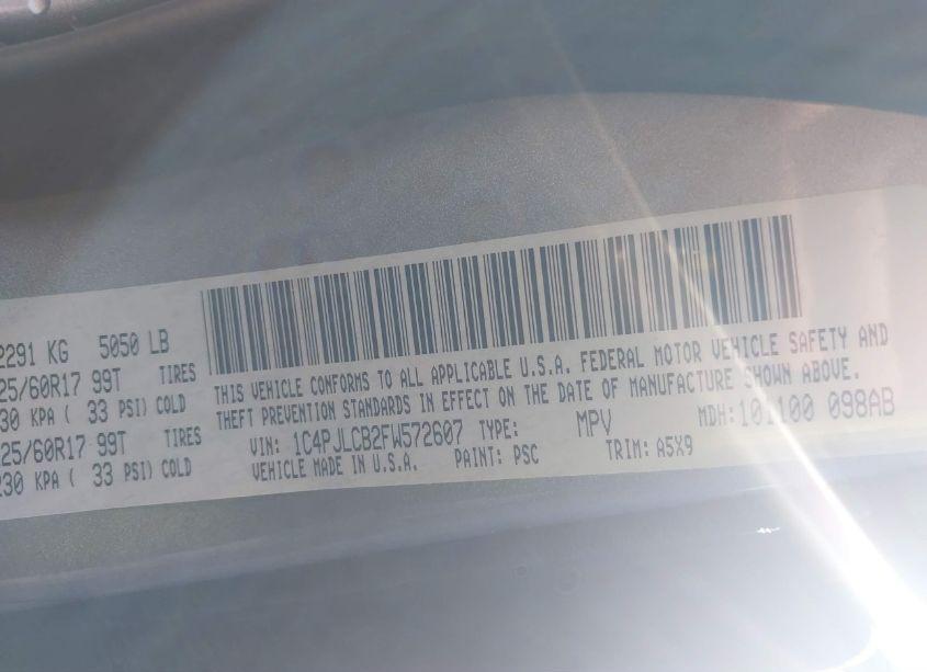 Photo 9 of 2015 Jeep Cherokee LATITUDE (VIN 1C4PJLCB2FW572607)