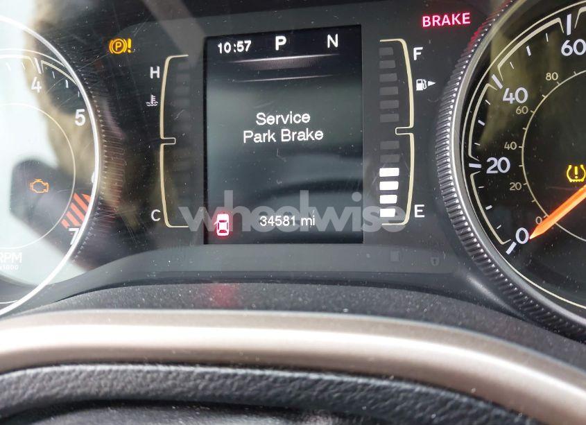 Photo 14 of 2015 Jeep Cherokee LATITUDE (VIN 1C4PJLCB2FW572896)