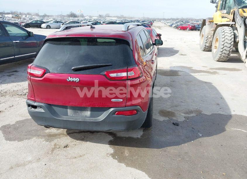Photo 4 of 2015 Jeep Cherokee LATITUDE (VIN 1C4PJLCB2FW572896)