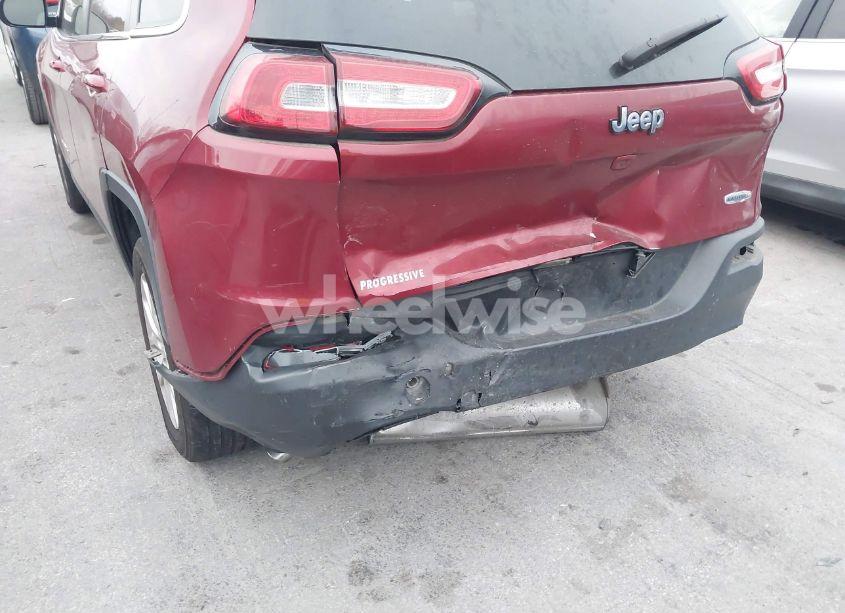 Photo 6 of 2015 Jeep Cherokee LATITUDE (VIN 1C4PJLCB2FW712476)