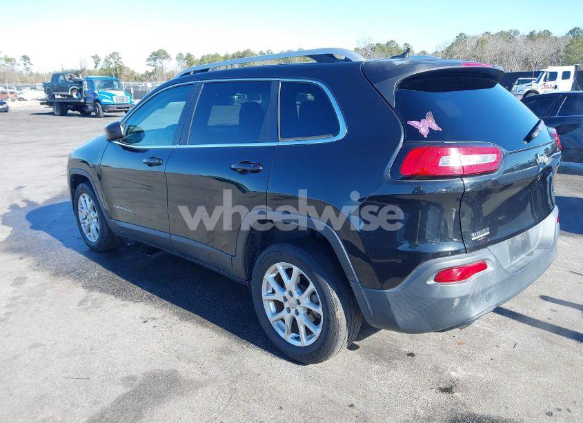 Photo 3 of 2015 Jeep Cherokee LATITUDE (VIN 1C4PJLCB2FW720335)